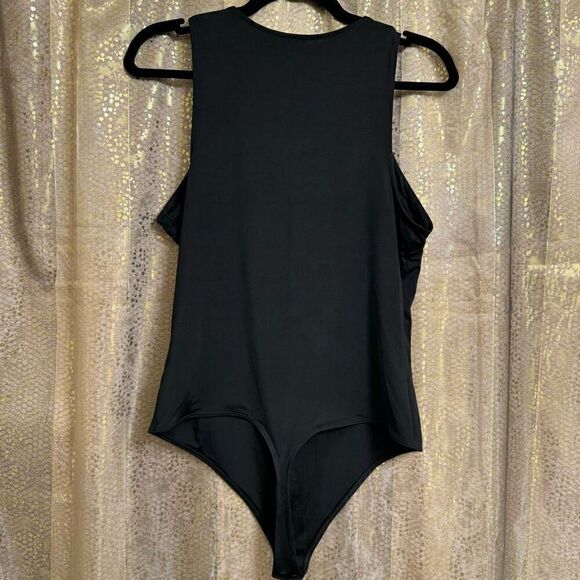Express Black Cutout Body Contour High Neck Bodysuit Large - Picture 2 of 7